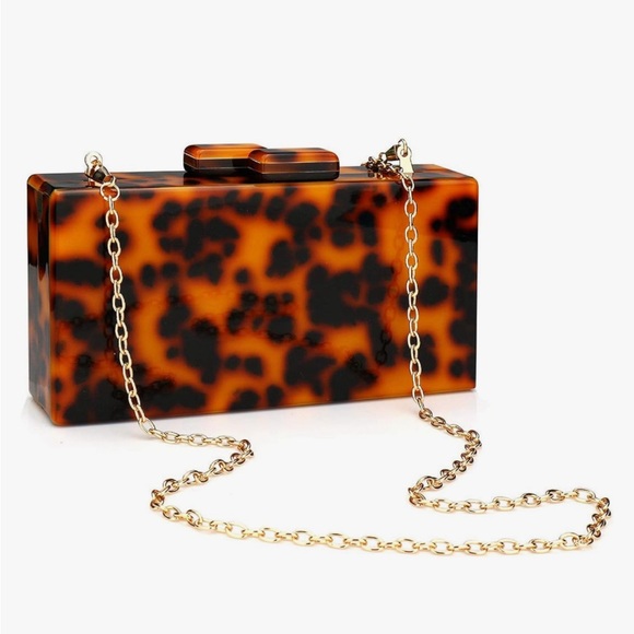 Women’s Acrylic Leopard Clutch - Picture 1 of 8